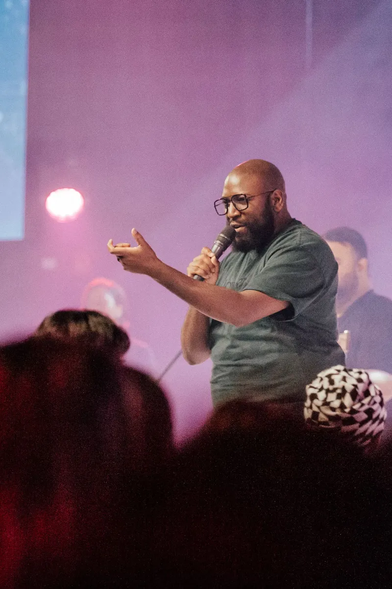 Salon session discussing kinetic typography